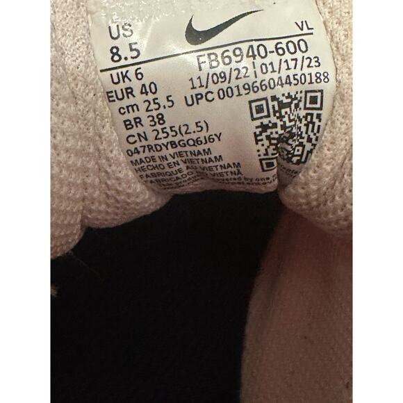 Nike Womens Winflo 10 Premium FB6940-600 Multicolor Running Shoes Sneakers 8.5 - Picture 8 of 9